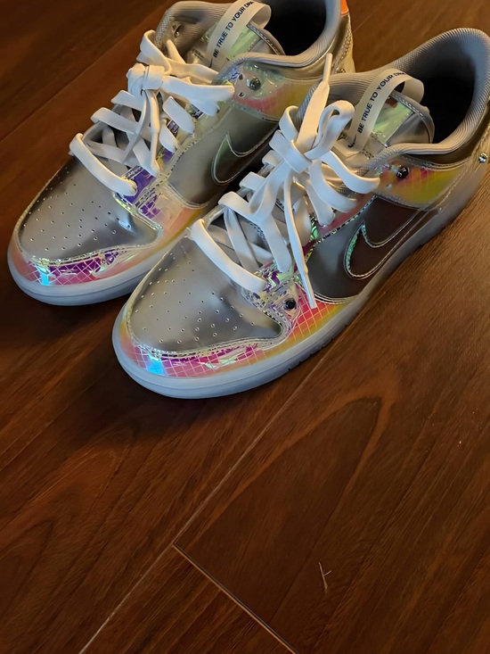 Nike Other - Nike Kids Iridescent Silver and Rainbow Accent Sneakers